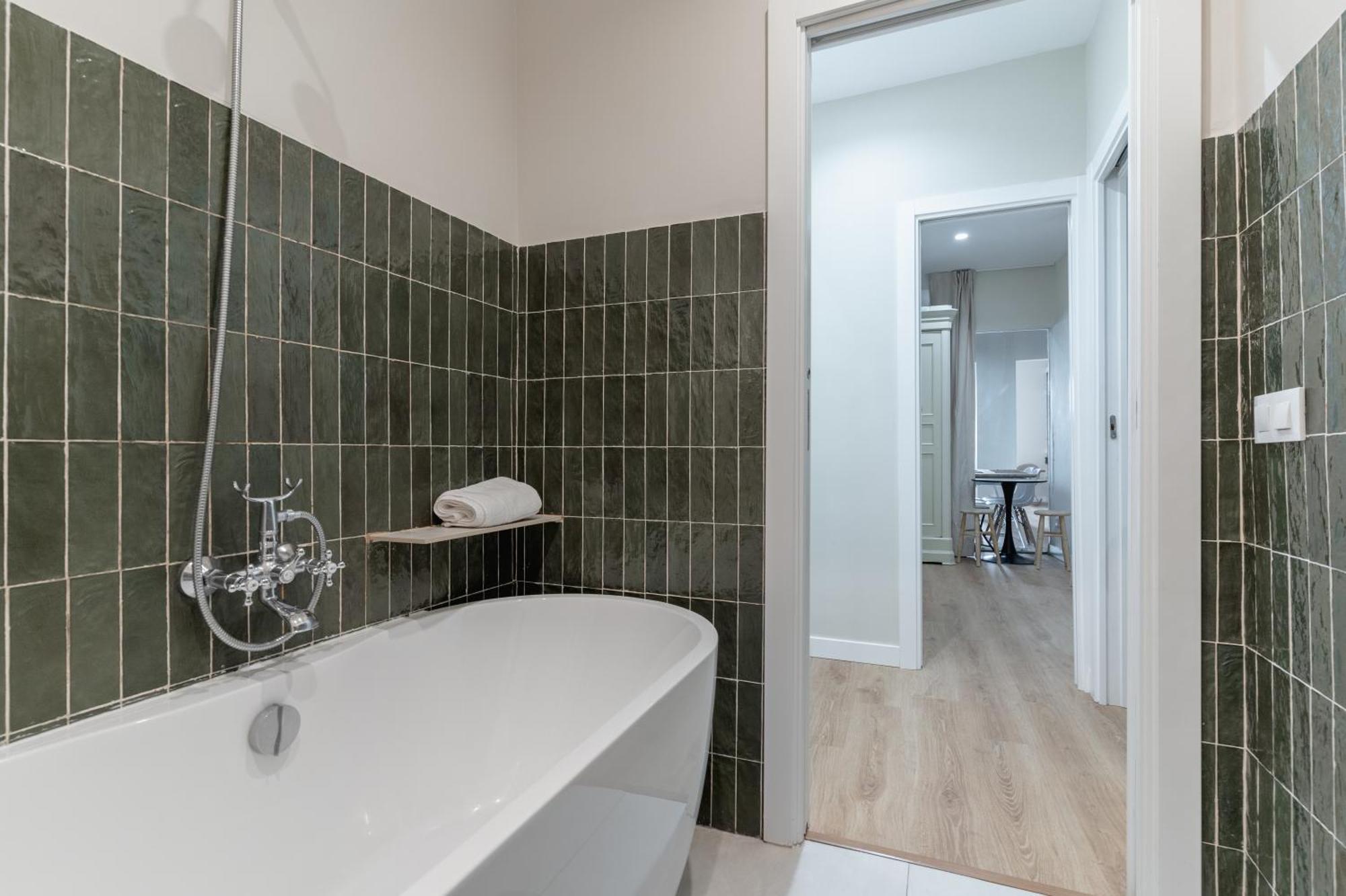 Centric- 1bd 1bth Furnished - Chueca Appartement Madrid