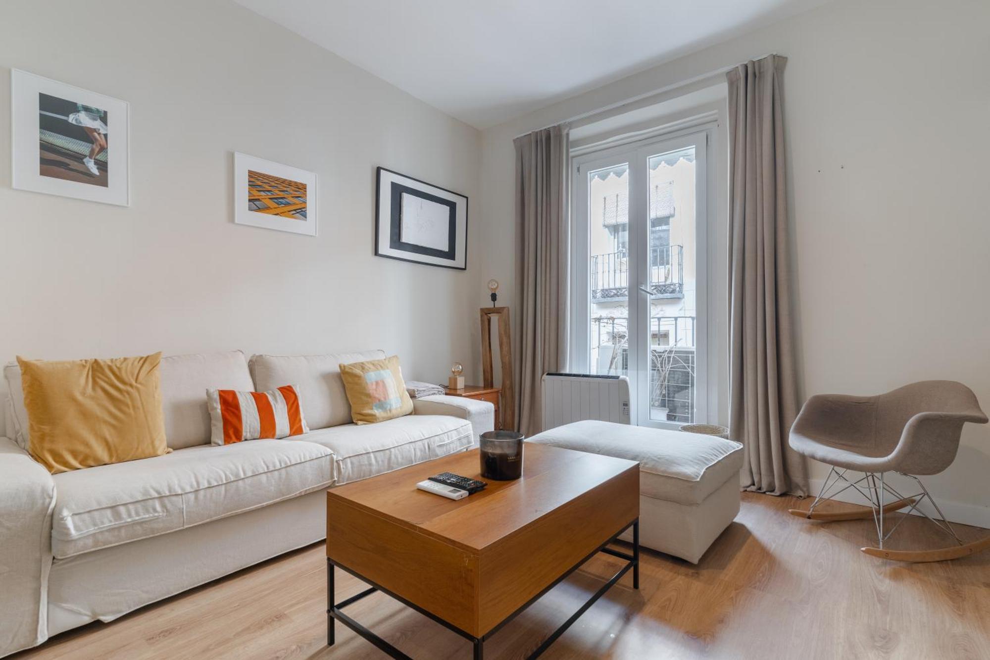 Centric- 1bd 1bth Furnished - Chueca Appartement *
